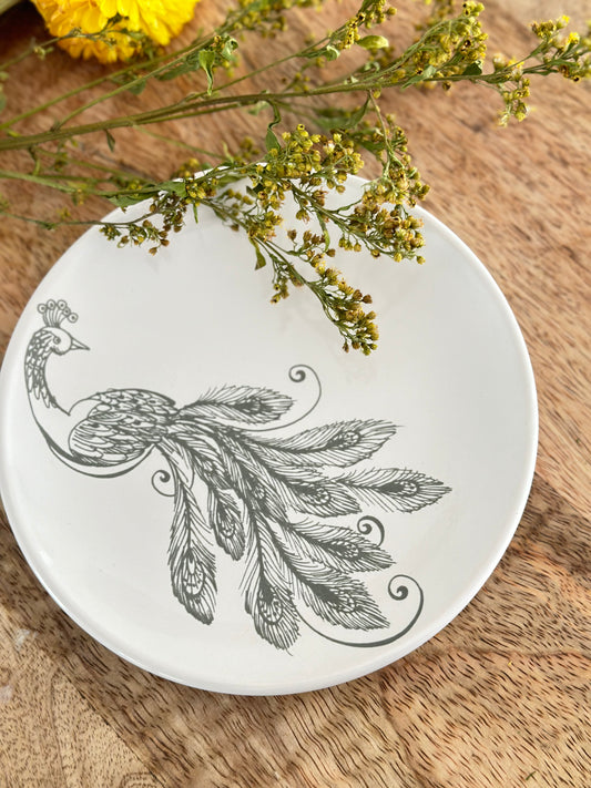 Room Creative peacock plate